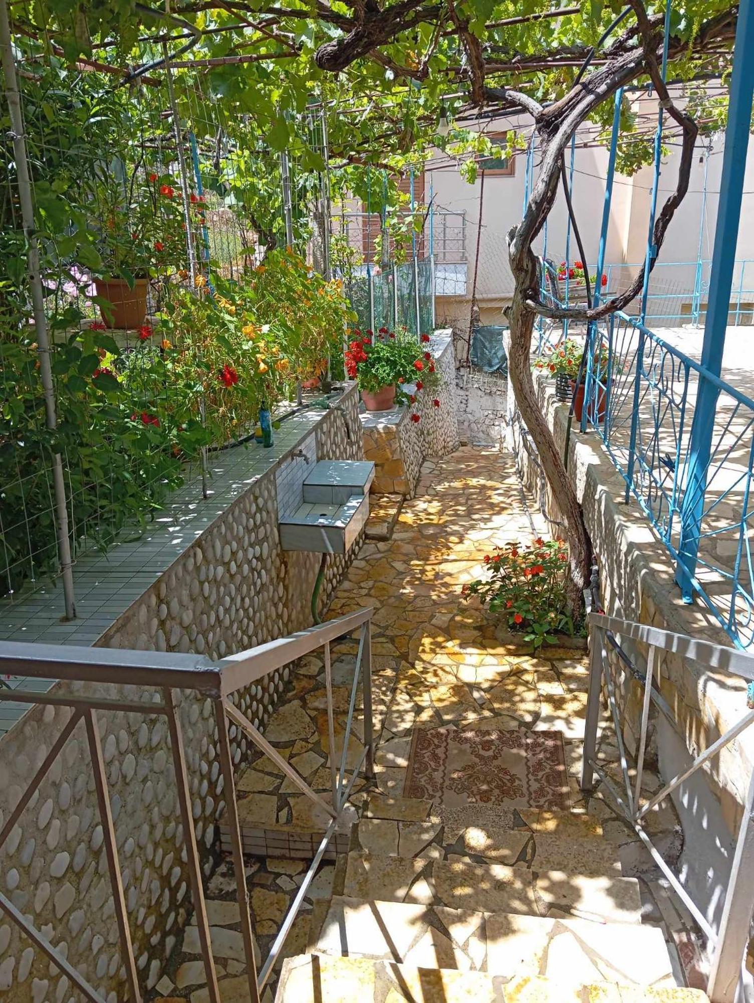 Hotel Relaxation Place Himarë Exteriér fotografie